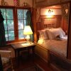 Отель Deer Meadow Cabin by Story Book Lodging, фото 9