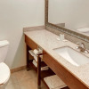 Отель Comfort Inn & Suites North Greenfield, фото 8