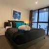 Отель The Gallery Luxe 1 BR Executive Apartment in the heart of Braddon Wine Secure Parking WiFi, фото 5