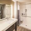 Отель La Quinta Inn & Suites by Wyndham Atlanta South - McDonough, фото 10