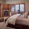 Отель Falconhead Lodge North 5 BedroomHoliday home By Moving Mountains, фото 9