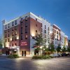 Отель Hampton Inn & Suites Gainesville-Downtown в Гейнсвиле