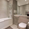 Отель 2-bed Apartment Only 15 Mins From Central London, фото 22