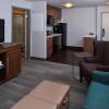 Отель Hampton Inn & Suites By Hilton Calgary- University Northwest, фото 7
