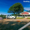 Отель Nilgiris Inn By Lexstays Kotagiri, Ooty, фото 15