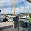 Отель Waterlodge Blue Island on Jetty for 4 People, фото 4