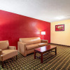Отель Red Roof Inn & Suites Greenwood, SC, фото 21