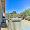 Отель Lone Palm - Hot Tub, Bbq And Quick Drive To Jtnp Entrance And Dt 2 Bedroom Home by Redawning, фото 21