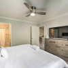 Отель Updated Wilmington Retreat ~ 2 Miles to Uncw!, фото 2