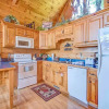 Отель Fireside View - Two Bedroom Cabin, фото 8
