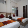 Отель OYO 9231 Hotel Jinesh, фото 20