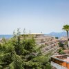 Отель Studio with a 12 m2 terrasse sea view in Antibes Juan les Pins, фото 2