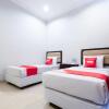 Отель OYO 2020 Hotel Bumi Aditya, фото 3