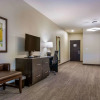 Отель Comfort Suites, фото 6