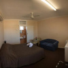 Отель Blackboy Tree Motel, фото 2