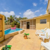 Отель Cozy Central 4br3ba Home w Pvt Pool Largegarden, фото 21