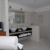 Отель Howe Boutique Suites, фото 3