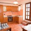 Отель 3 bedrooms appartement with shared pool enclosed garden and wifi at Caprese Michelangelo, фото 4