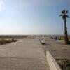 Отель Lets Holidays New Flat Beachfront In Castelldefels, фото 15