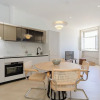 Отель Modern Coastline Apartment, фото 14