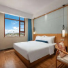 Отель Days Inn By Wyndham Dali Erhai Park, фото 3