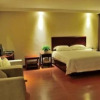 Отель GreenTree Inn Zhoukou Wen Ming Road, фото 3