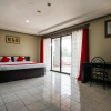 Отель TCC Condo-Hostel by OYO Rooms, фото 7