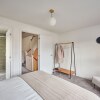 Отель Warwick Serviced Home for 8 walking distance to University, фото 3