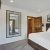 Отель True Luxury Ski In & Ski Out 3 Bedroom Condo by RedAwning, фото 5