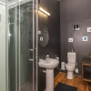 Отель Modern Minimalism 2 Bedroom Apartment Near the Castle of Good Hope, фото 9