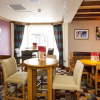 Отель Premier Inn Glastonbury, фото 8
