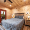Отель Thunder Mountain Lodge 5 Bedroom Cabin by Redawning, фото 12