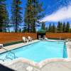 Отель Getaways at Snow Lake Lodge, фото 15