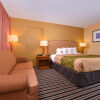 Отель Econo Lodge Inn & Suites, фото 5