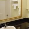 Отель HomeTown Inn & Suites, фото 20