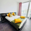 Отель Brand new 2bedrooms Penthouse in Center, фото 4