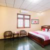 Отель Oyo 986 Authentic Osing Homestay, фото 5