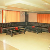 Отель OYO 22040 Hotel Central Plaza, фото 26