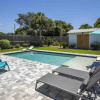 Отель Bid-A-Wee Beach Home, фото 20