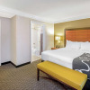 Отель La Quinta Inn & Suites by Wyndham San Antonio Airport, фото 6