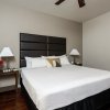 Отель CozySuites | TWO Bright And Comfy Apartments, фото 3