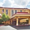 Отель La Quinta Inn & Suites by Wyndham Memphis Airport Graceland, фото 31
