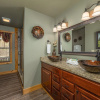Отель Splash Mansion - Four Bedroom Chalet, фото 14