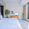 Отель LUX Holiday Home - Silverene Towers 1, фото 14