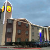 Отель Super 8 by Wyndham Bedford DFW Airport West, фото 1