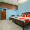 Отель OYO 71464 Hotel Arun Palace 2, фото 14