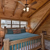 Отель Elevated Cabin Bordering Smoky Mountain Nat'l Park, фото 2