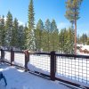 Отель Luxury 4BD True Ski-In/Ski-Out Mid-Mountain Residence - Trailside Northstar в Траки