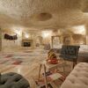 Отель Heritage Cave Suites, фото 33