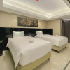 Отель Spacious Combined Studio Apartment At Warhol (W/R) Residence, фото 14